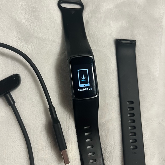 Fitbit Charge 5 - Picture 2 of 5